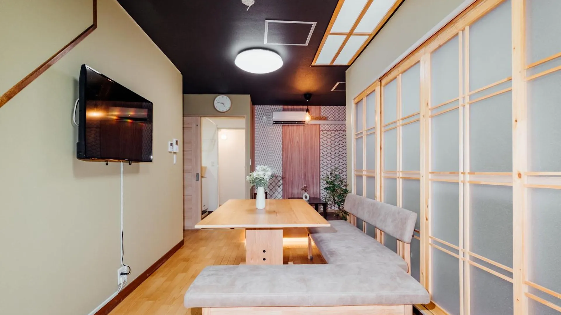 New 敷津西兩層民宿 最多可容納13人 大国町站步行5分 交通便利 Villa Osaka