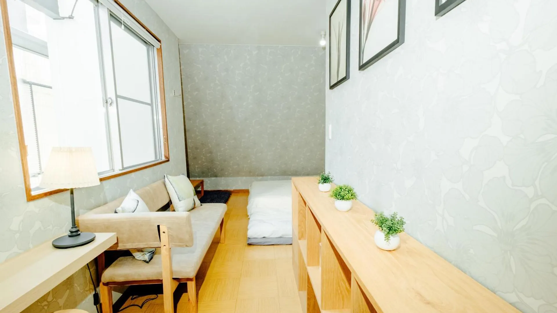Feriehus New 敷津西兩層民宿 最多可容納13人 大国町站步行5分 交通便利 Villa Osaka Japan